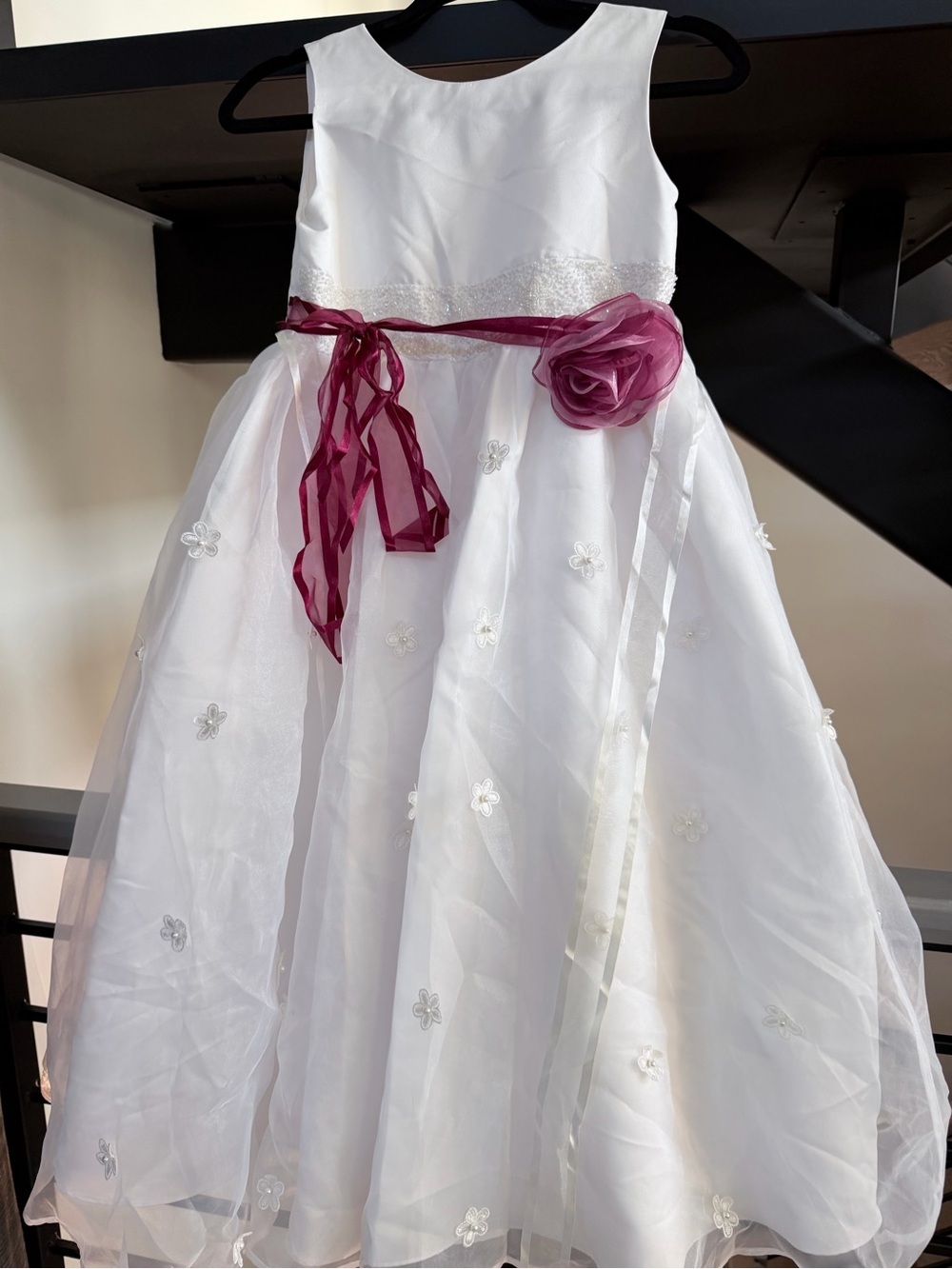 New Us Angels Flower-Accented Girls' Dress with Burgundy Sash size 12 - Picture 3 of 7